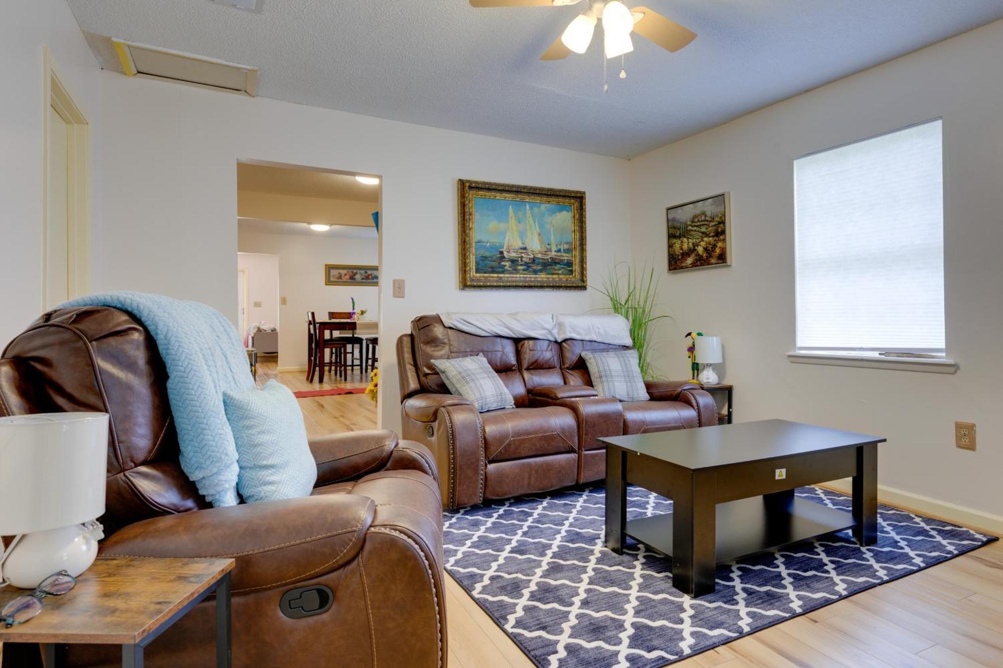 Holiday home Stunning Getaway About 1 Mi To The Gulfport